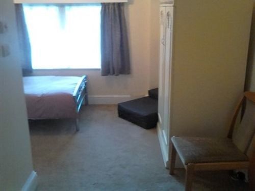 The Rose & Crown Hotel Bulford Bagian luar foto